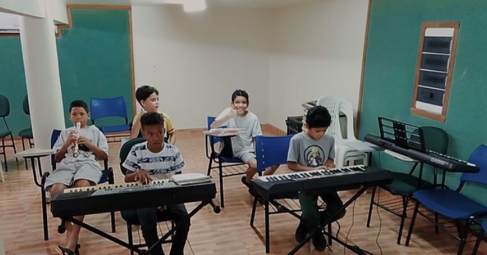 Participantes do projeto musical.